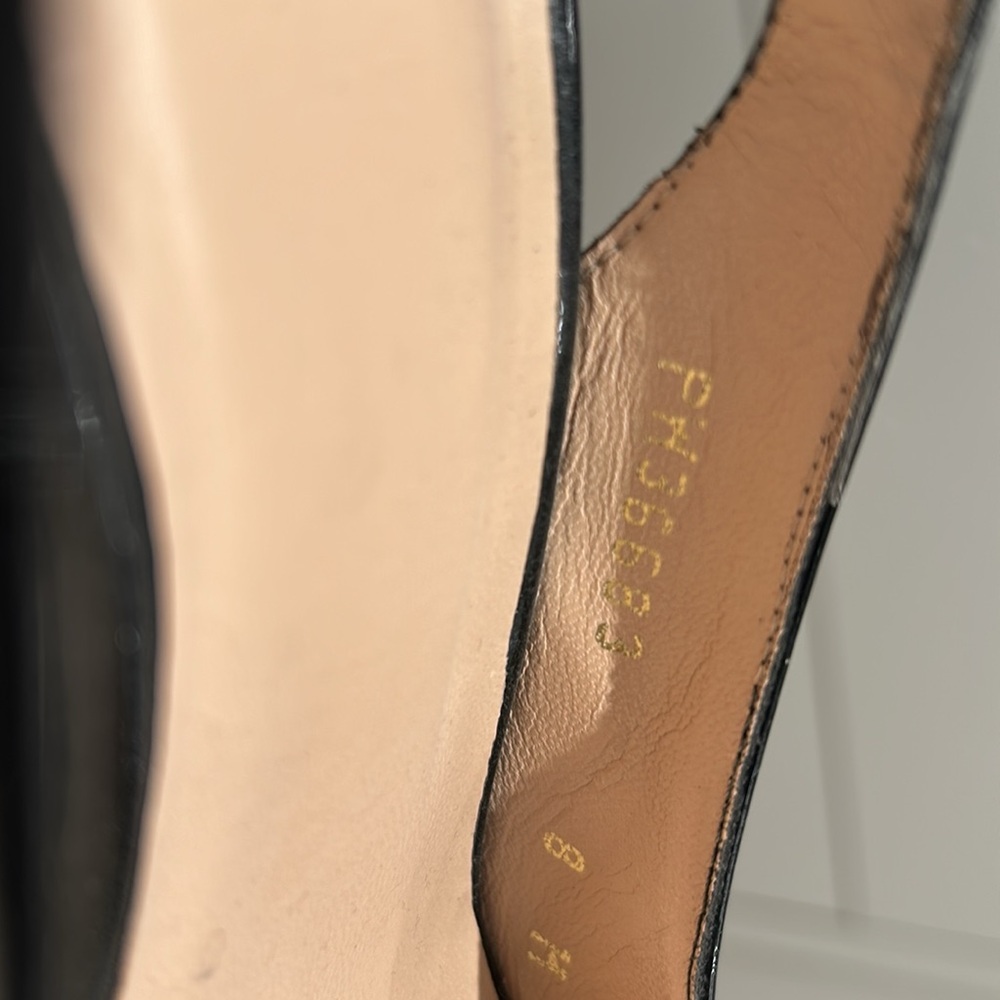Stuart Weitzman Platform - Picture 6 of 6